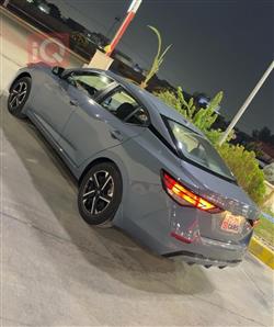 نیسان سێنترا